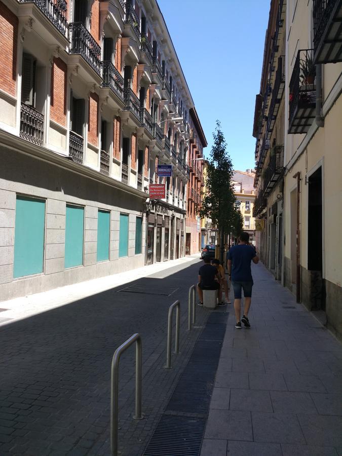 Pension Dominguez Madrid Exterior photo